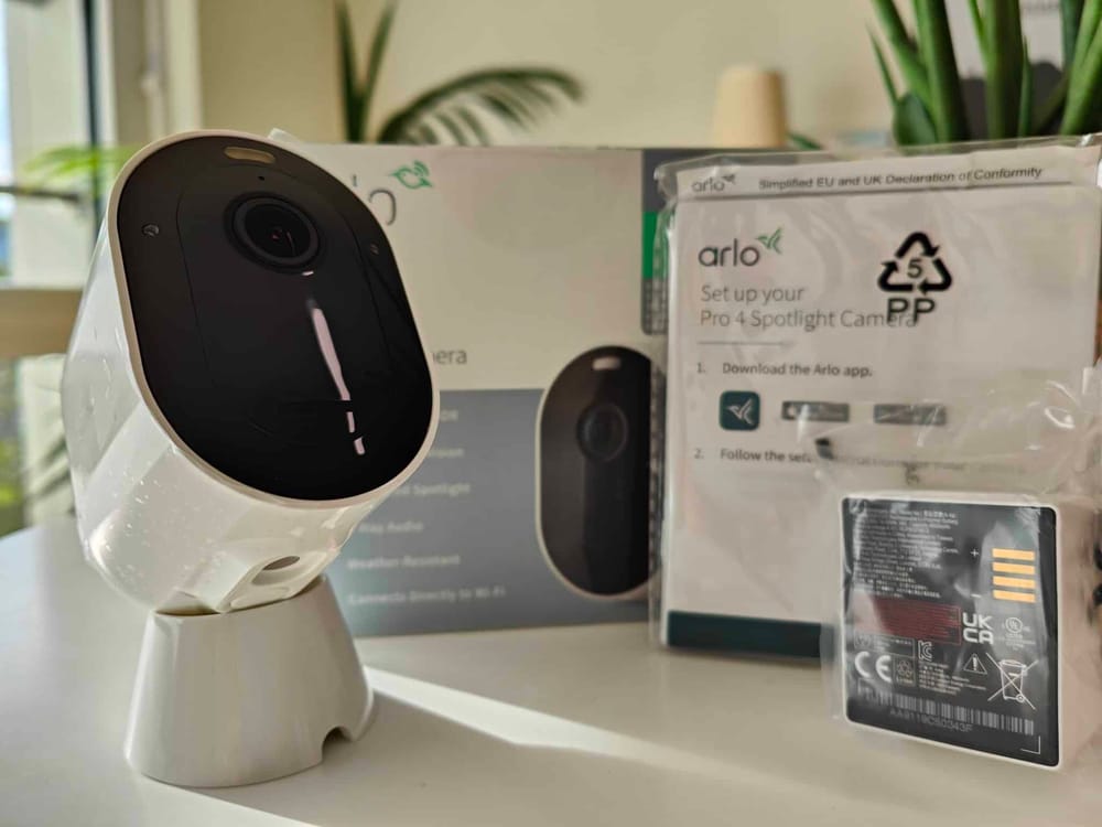 Arlo Pro 4 im Test: Intelligente Kamera mit nützlichen Extras