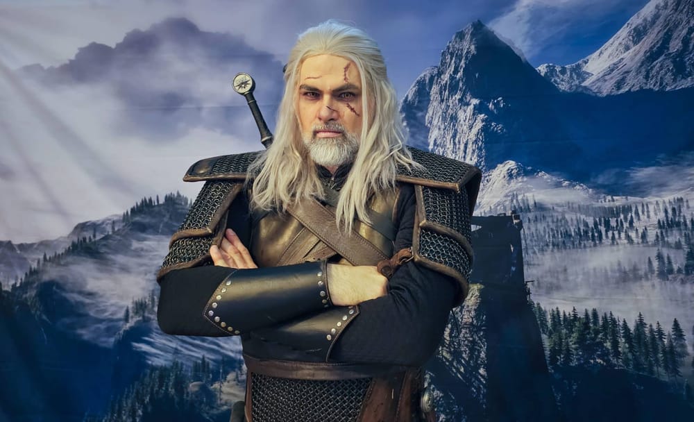 Das sagt der Swiss Witcher über sein Hobby, Schweizer Cosplayer und Liam Hemsworth