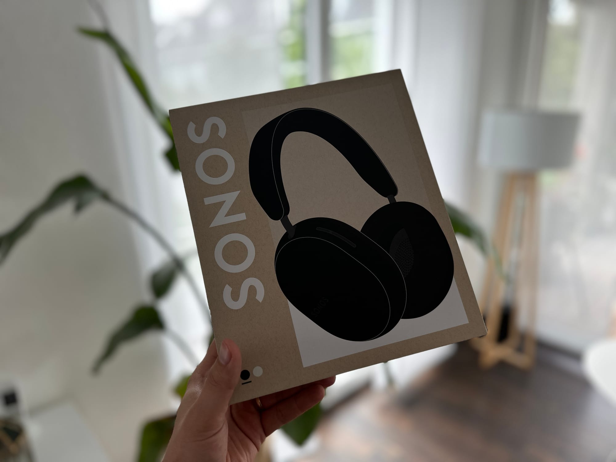 Sonos Ace Verpackung