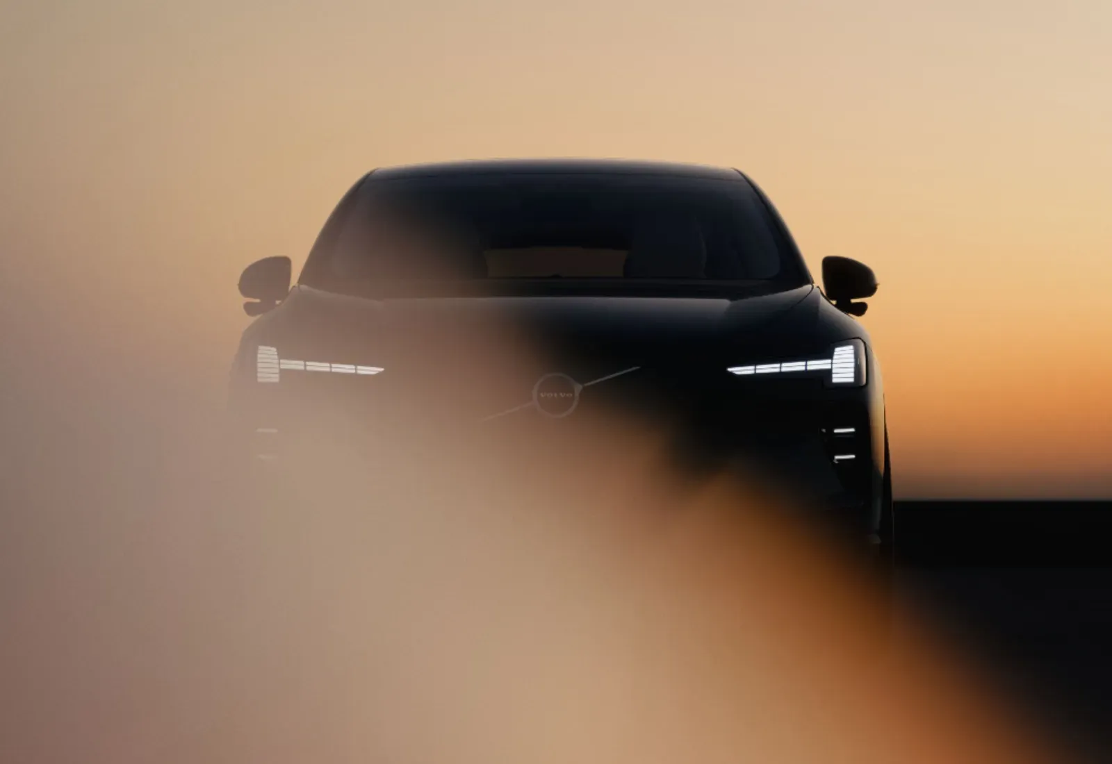 Volvo EX60: Das wissen wir vor der Premiere über Reichweite, Laden und Preis