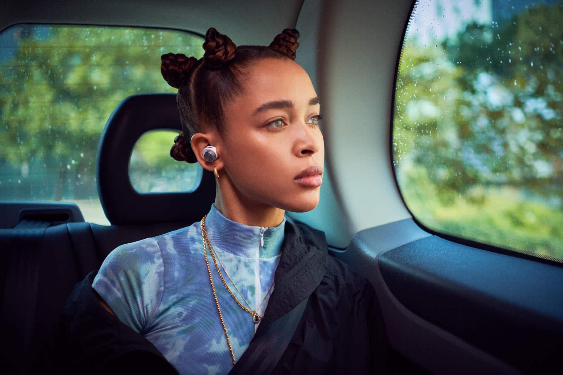 Bowers & Wilkins Promobild PI7