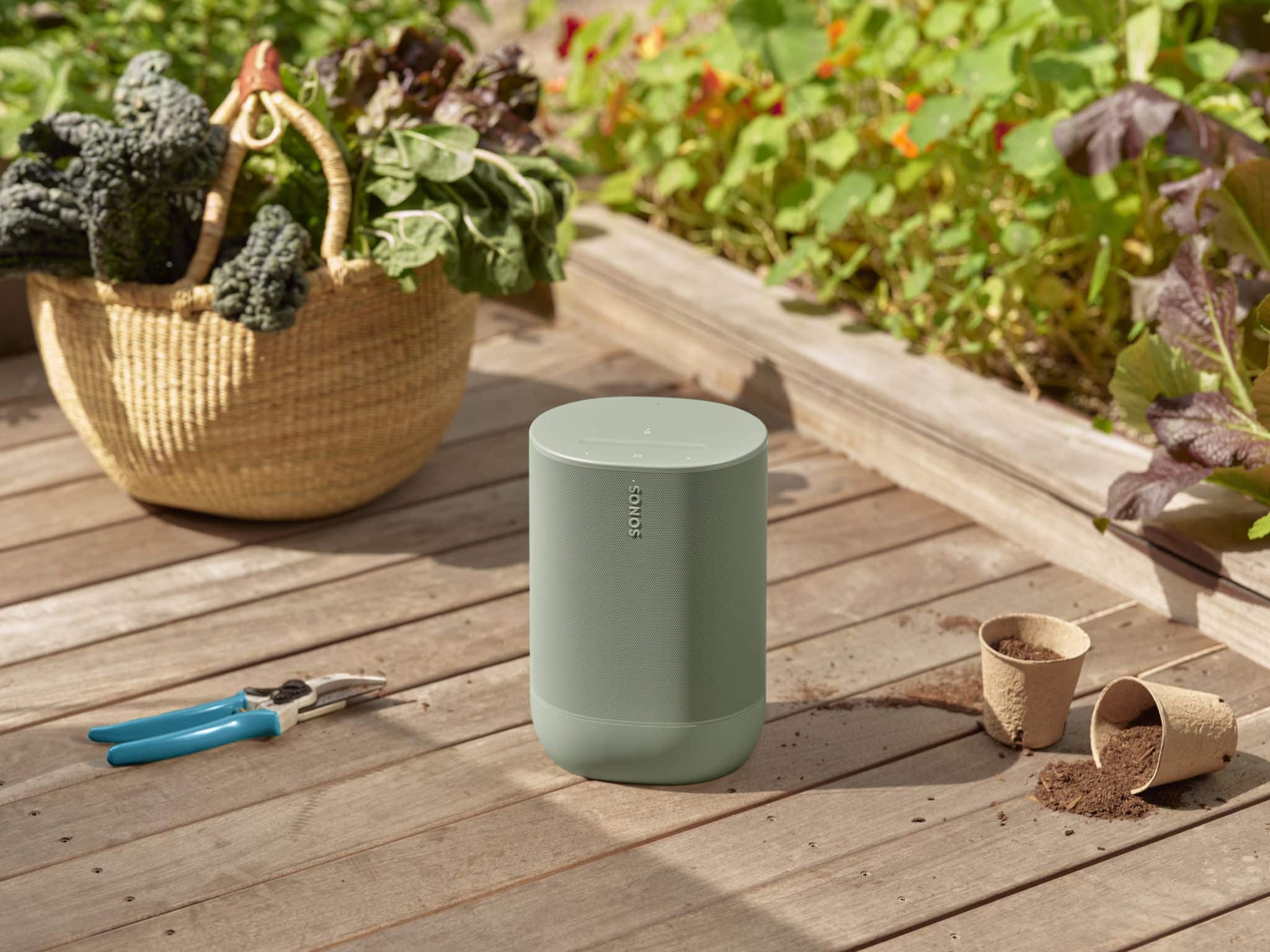 Der Sonos Move 2 in Olive
